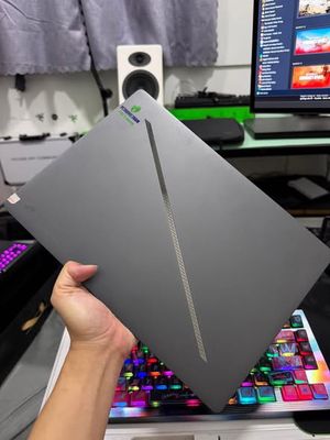 Asus Zephyrus G14 R7 8845HS 16GB/512GB
