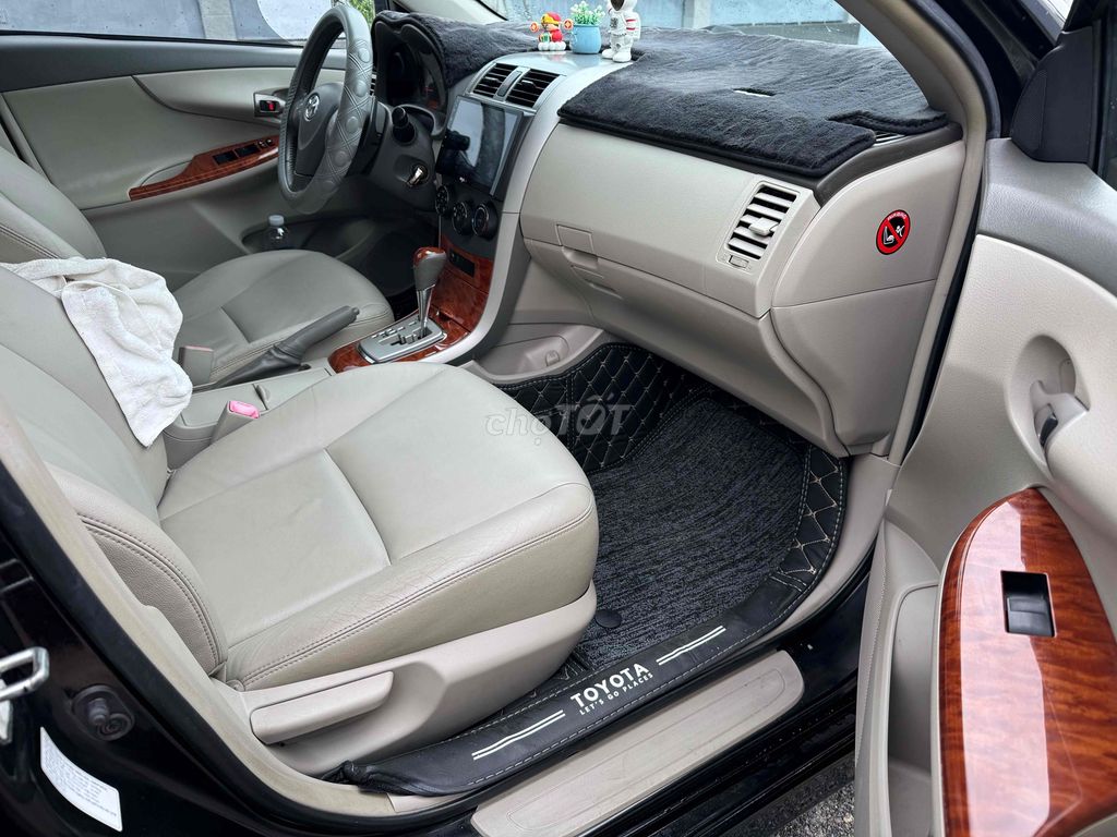 Toyota Corolla Altis 2010 2.0V - 65000 km. Mua bán Ô tô tại Thành phố Bà Rịa Bà Rịa - Vũng Tàu được đăng bởi thai hình 9