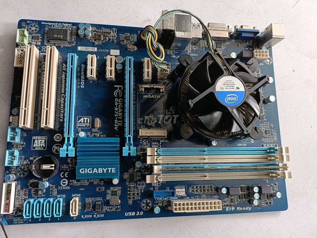 Bo mạch chủ Gigabyte GA-B75-D3V. Mua bán Linh kiện (RAM, Card...) tại Thành phố Biên Hòa Đồng Nai được đăng bởi Em còn zin  hình 1