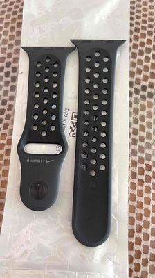 Mình dư dây cao su chính hãng Apple watch giao lưu. Mua bán Thiết bị đeo thông minh tại Quận Sơn Trà Đà Nẵng được đăng bởi đà nẵng