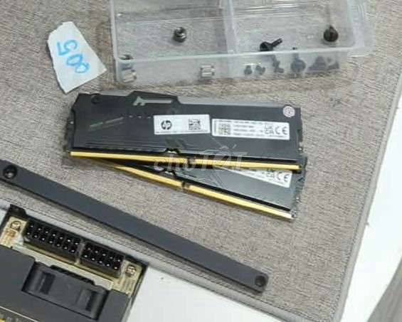 RAM Kingston Fury RGB 32GB DDR5. Mua bán Linh kiện (RAM, Card...) tại Huyện Thạch Thất Hà Nội được đăng bởi Trần Văn Thắng hình 1