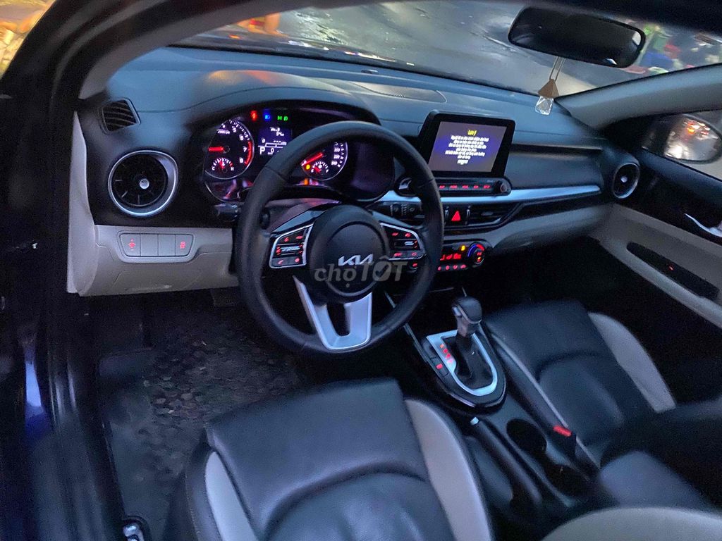 Kia K3 2025 Premium 2.0 AT - 5600 km. Mua bán Ô tô tại Thành phố Thủ Đức Tp Hồ Chí Minh được đăng bởi Hải  hình 1