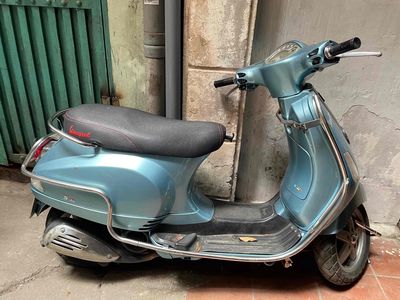 bán xe. Mua bán Xe máy tại Quận Hoàn Kiếm Hà Nội được đăng bởi Hà Thu