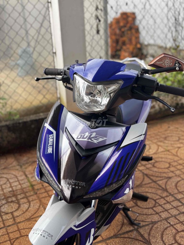 Cần Bán Excinter 2017 xe rin chủ đi kĩ. Mua bán Xe máy tại Thành phố Buôn Ma Thuột Đắk Lắk được đăng bởi Cửa Hàng Xe Máy 297 Nguyễn văn cừ hình 4