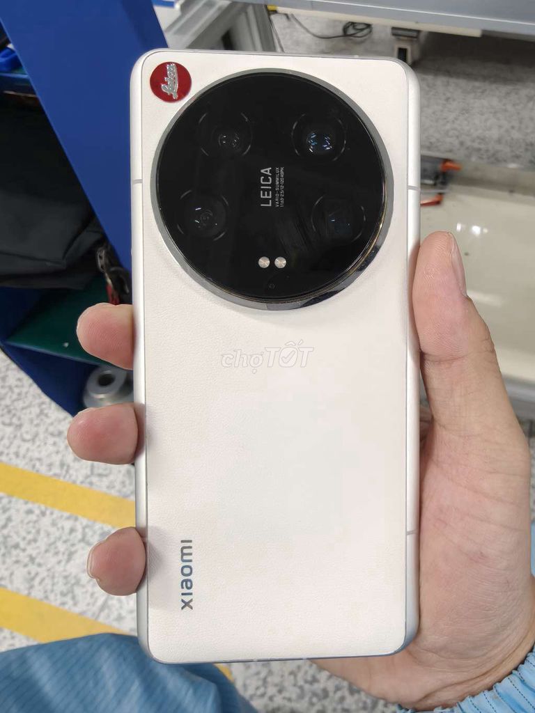 Xiaomi 14 Ultra 16GB/512GB Trắng Đã sử dụng. Mua bán Điện thoại tại Huyện Tiên Du Bắc Ninh được đăng bởi Trường Nguyễn Văn hình 1