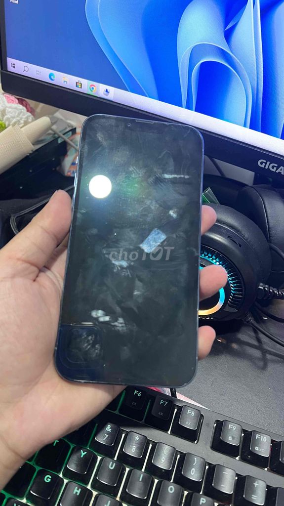 Apple iPhone 13 Pro Max 256GB Xám. Mua bán Điện thoại tại Huyện Cao Lãnh Đồng Tháp được đăng bởi Nguyễn Thanh Tú hình 1