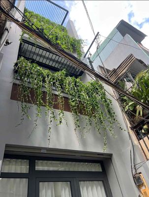 Chính Chủ Cho Thuê Tôn Thất Tùng, Quận 1 Diện tích: 4x10m Kết cấu: trệ