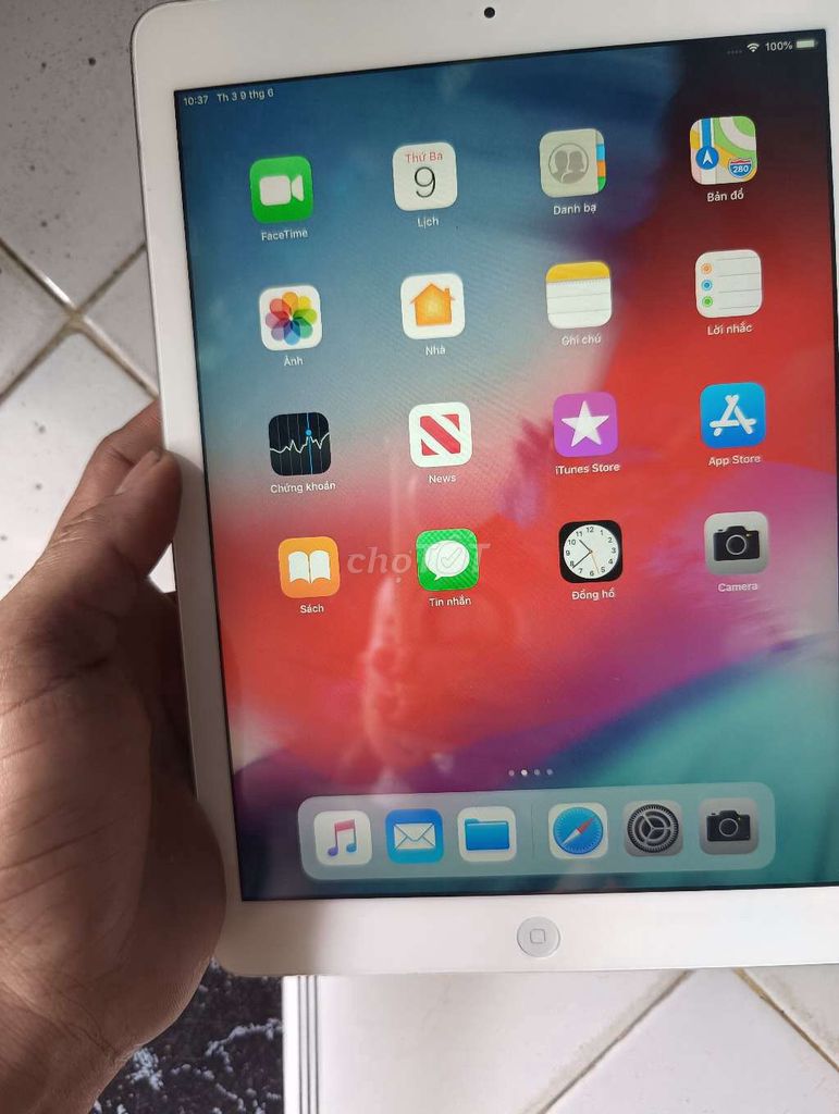 Apple iPad Air 64GB Bạc Đã qua sử dụng. Mua bán Máy tính bảng tại Thành phố Thủ Đức Tp Hồ Chí Minh được đăng bởi điện tử gia re hình 1