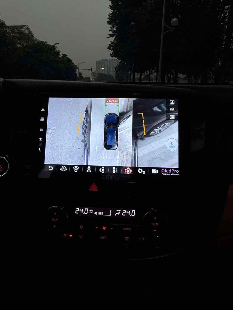 Mitsubishi Outlander 2018 CVT 80000 km. Mua bán Ô tô tại Quận Cầu Giấy Hà Nội được đăng bởi TRUNG HIẾU AUTO hình 18