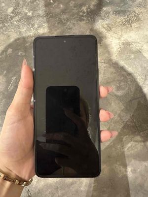 cần bán 1 máy oppo reno13f, may zin ạ. Mua bán Điện thoại tại Quận 8 Tp Hồ Chí Minh được đăng bởi Hanh Tran