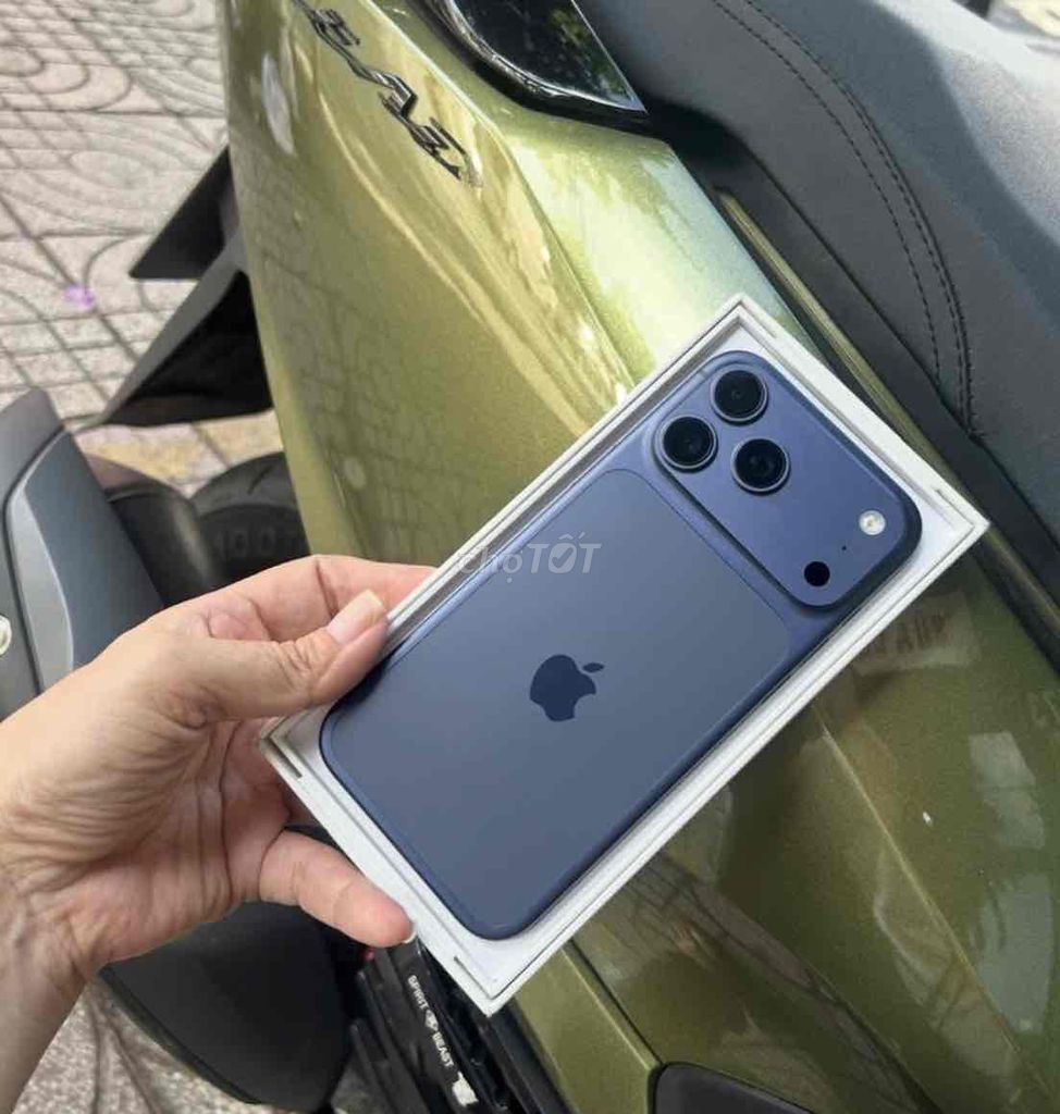 Apple iPhone 17 Pro Max 256GB Xanh Quốc tế Mỹ. Mua bán Điện thoại tại Quận 3 Tp Hồ Chí Minh được đăng bởi Nam Á Mobile hình 1