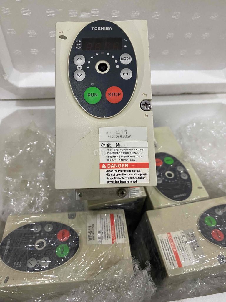 Biến tần Toshiba 750W/220V cũ đẹp. Mua bán Đồ chuyên dụng, Giống nuôi trồng tại Huyện Nhà Bè Tp Hồ Chí Minh được đăng bởi Nguyễn Văn Song hình 1