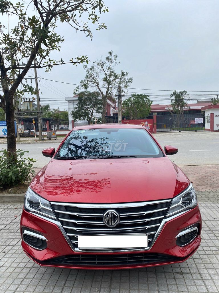 MG MG5 MT 2024 Đỏ 8900 km. Mua bán Ô tô tại Quận Cẩm Lệ Đà Nẵng được đăng bởi Dũng hình 1