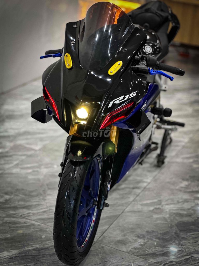 Yamaha R15 V3 Up Full R7 - Full Đồ Chơi New 100%. Mua bán Xe máy tại Quận Thanh Khê Đà Nẵng được đăng bởi Xe Máy Đức Vũ 658 Trần Cao Vân hình 4