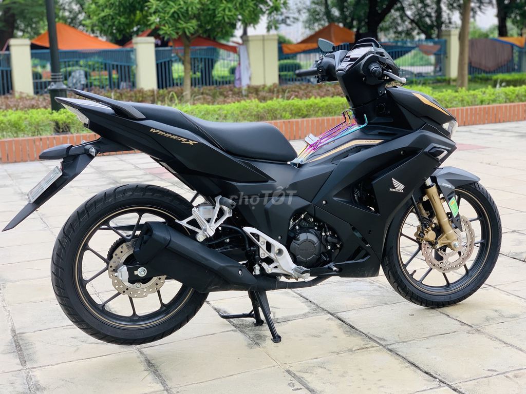 HONDA WINNER X V3150 ABS CHÍNH CHỦ NGUYÊN ZIN 2024. Mua bán Xe máy tại Quận Nam Từ Liêm Hà Nội được đăng bởi thanh tâm hình 6