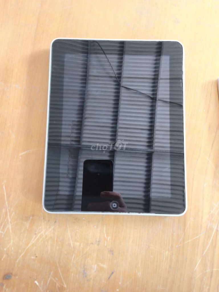 Apple iPad 16GB Bạc Hư pin. Mua bán Máy tính bảng tại Thành phố Biên Hòa Đồng Nai được đăng bởi Phuoc hình 1