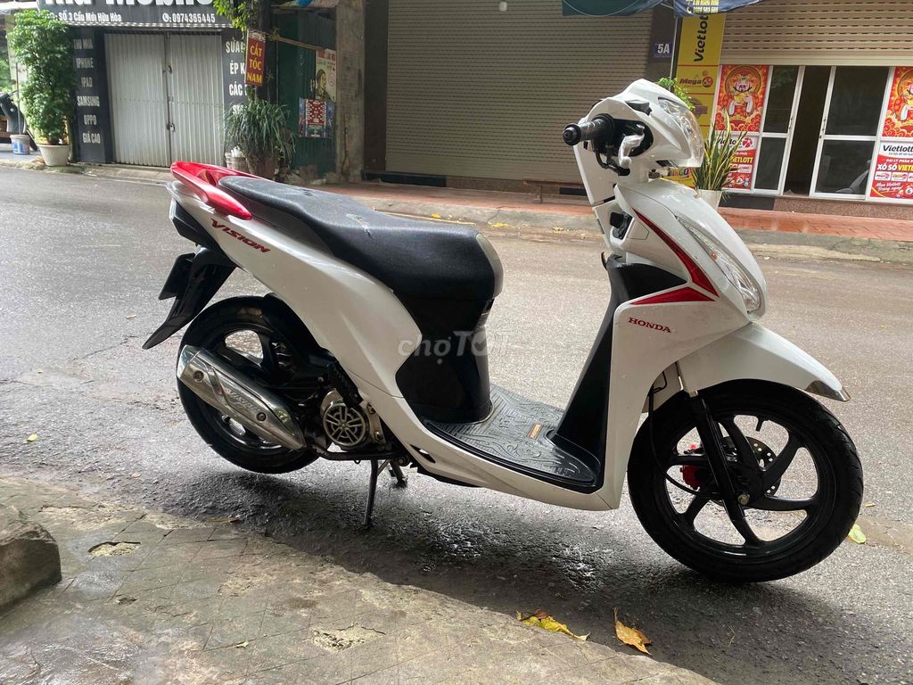 Honda Vision 2019 Белый 30000 км