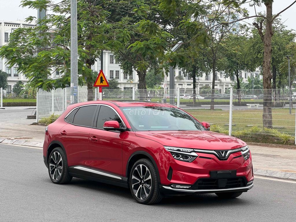 VF8 Plus 2023 GF Mua Pin SDI giảm 70tr đổi xe xăng. Mua bán Ô tô tại Quận Thanh Xuân Hà Nội được đăng bởi hoang tran minh hình 1