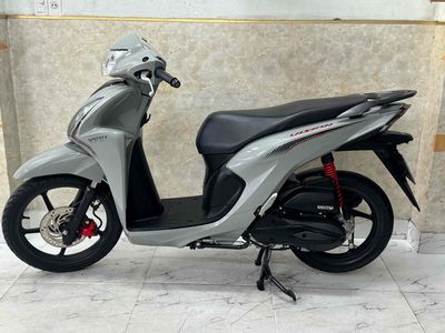 vission khoá ga xám xi măng mới keng 43G1-536.48. Mua bán Xe máy tại Quận Sơn Trà Đà Nẵng được đăng bởi Minh Dũng bán trả góp 136 vân đồn 