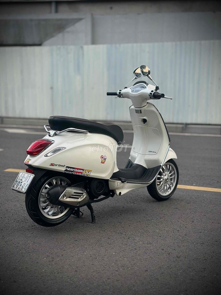 Piaggio Vespa Sprint 125 2015 Trắng. Mua bán Xe máy tại Quận Gò Vấp Tp Hồ Chí Minh được đăng bởi Xe Máy Hiệp Phát hình 5