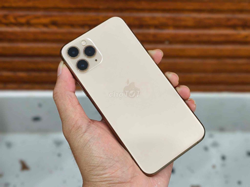 Apple iPhone 11 Pro 256GB Gold. Mua bán Điện thoại tại Quận Phú Nhuận Tp Hồ Chí Minh được đăng bởi Ngọc Trâm hình 1