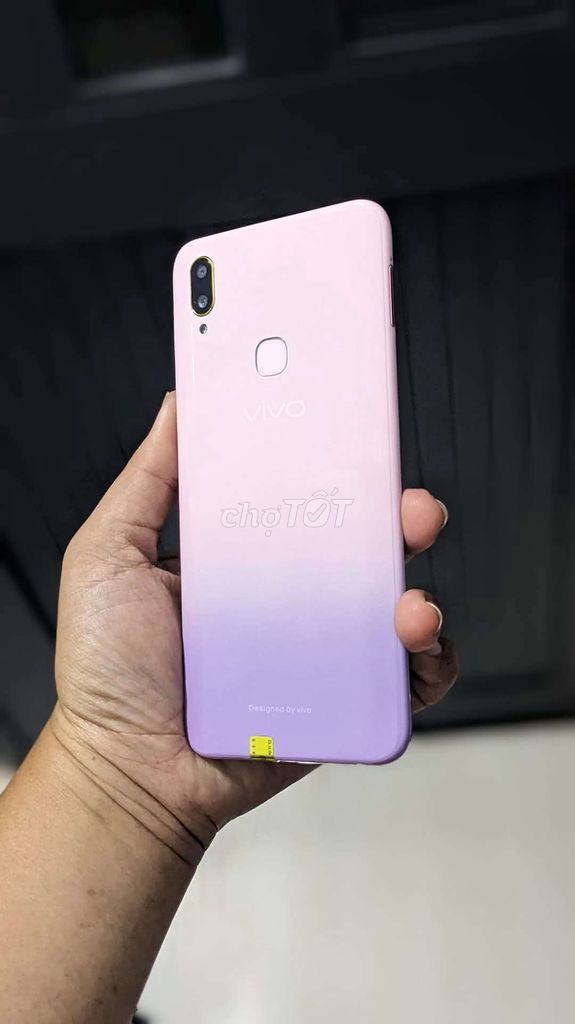 Vivo V11i ram cao, camera AI, màn zin