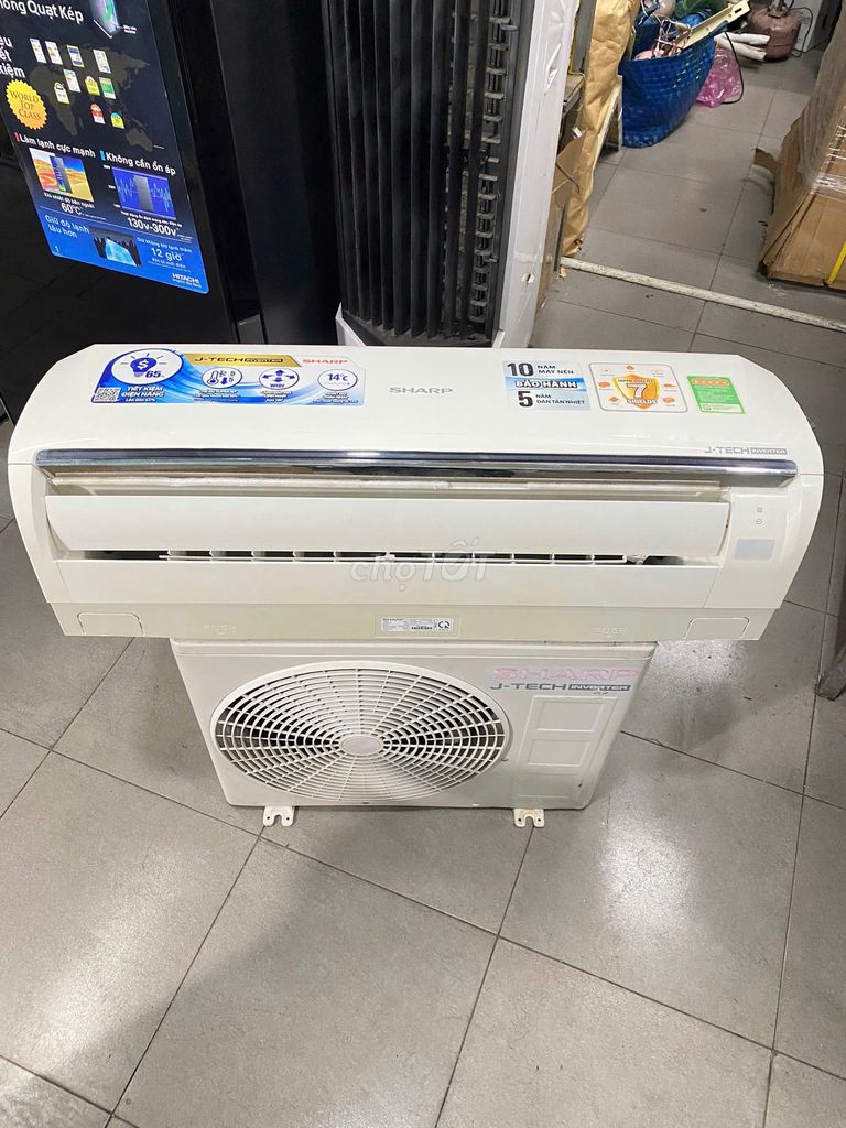 Máy lạnh Sharp 1.5HP inverter tiết kiệm 65% điện. Mua bán Máy lạnh, điều hoà tại Quận 4 Tp Hồ Chí Minh được đăng bởi QUANG PHÁT hình 1