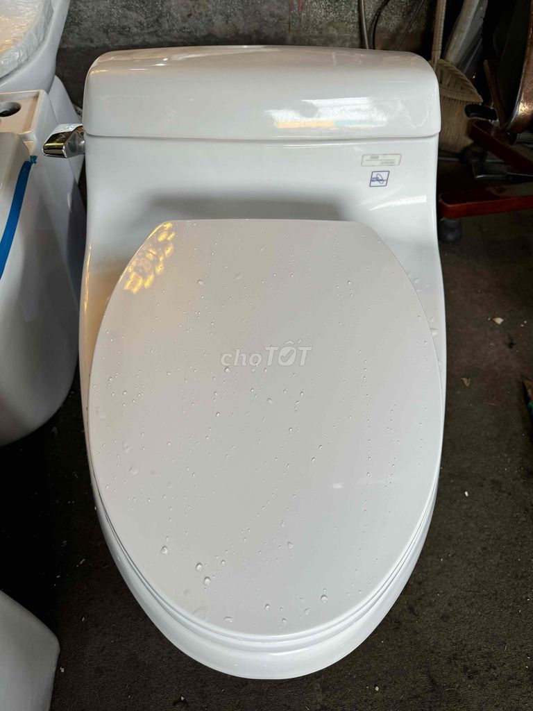 Bồn cầu Toto C688 chính hãng giá rẻ 🚽🚽🚽