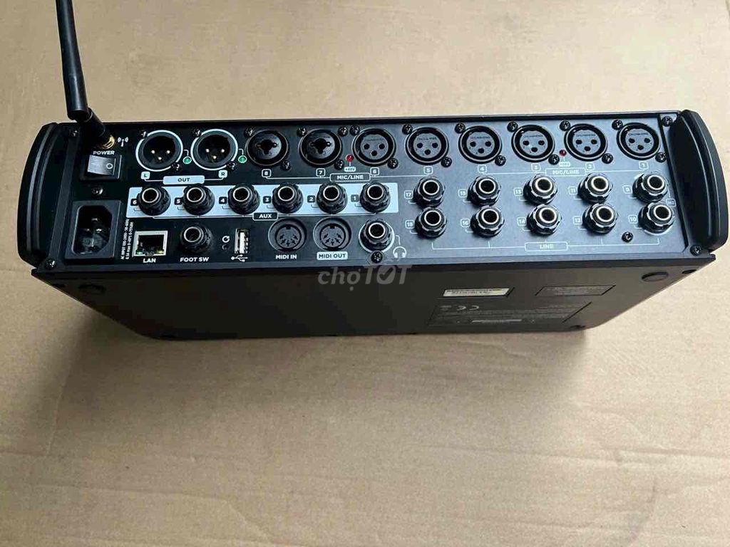 Mixer Digital: RCF mode M18  Hàng EBay Về