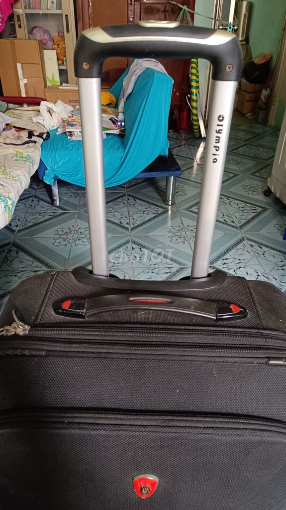 Vali Nhập Vải Khoảng 24 Lít