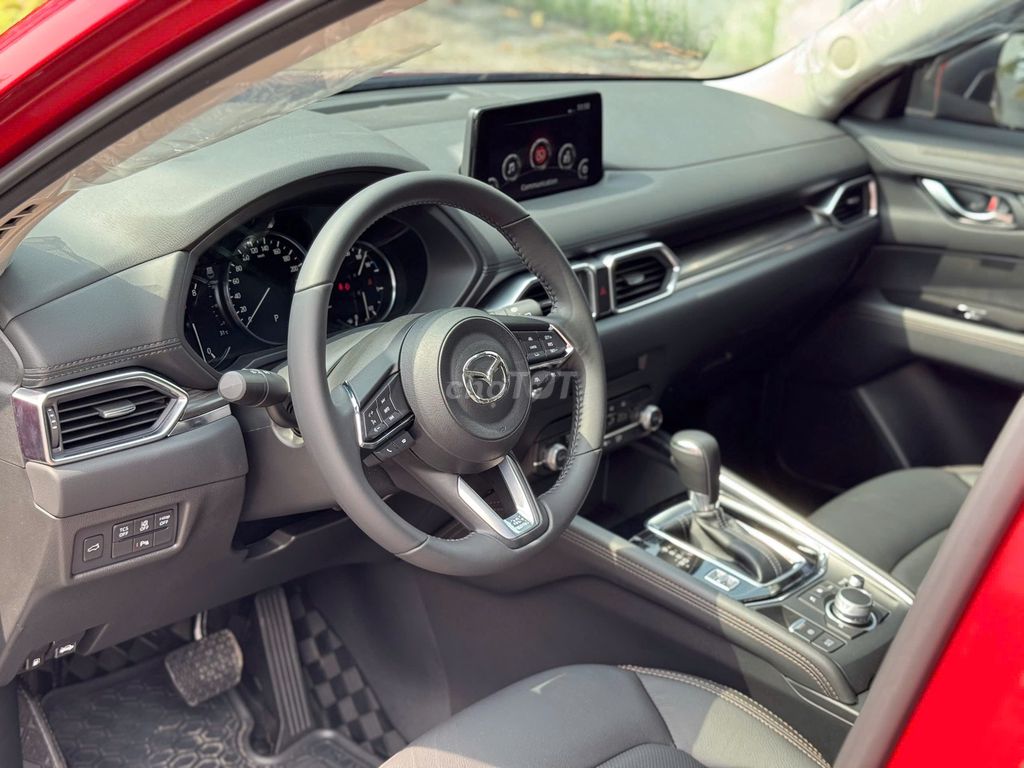 Mazda CX-5 2023 2.0 Luxury Đỏ. Mua bán Ô tô tại Quận 1 Tp Hồ Chí Minh được đăng bởi TÂN TỨ QUÝ hình 15