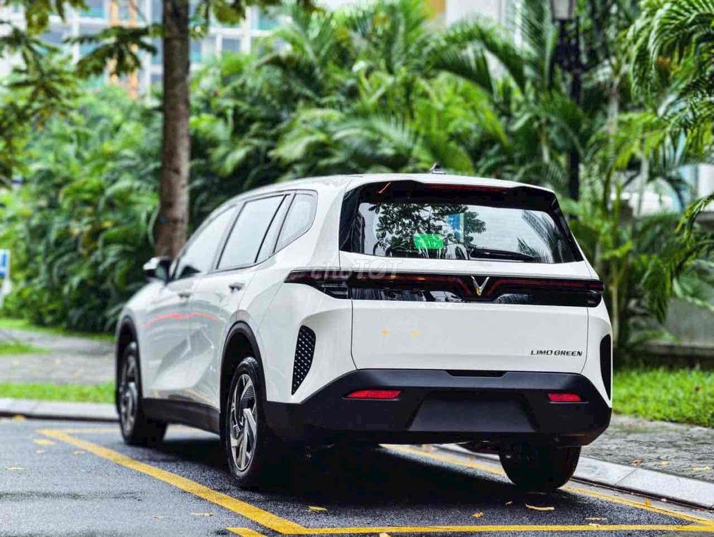 VinFast Limo Green 2025. Mua bán Ô tô tại Quận Hoàn Kiếm Hà Nội được đăng bởi Vinfast Ocean Park Gia Lâm Hà Nội hình 7