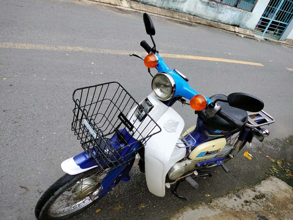 Honda Cub 50cc đi học,xe đẹp máy êm,bstp