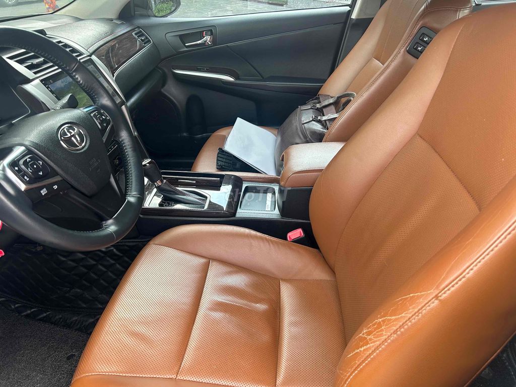 Toyota Camry 2018 2.5Q - 59899 km. Mua bán Ô tô tại Huyện Đông Hưng Thái Bình được đăng bởi Phamquangngoc hình 9