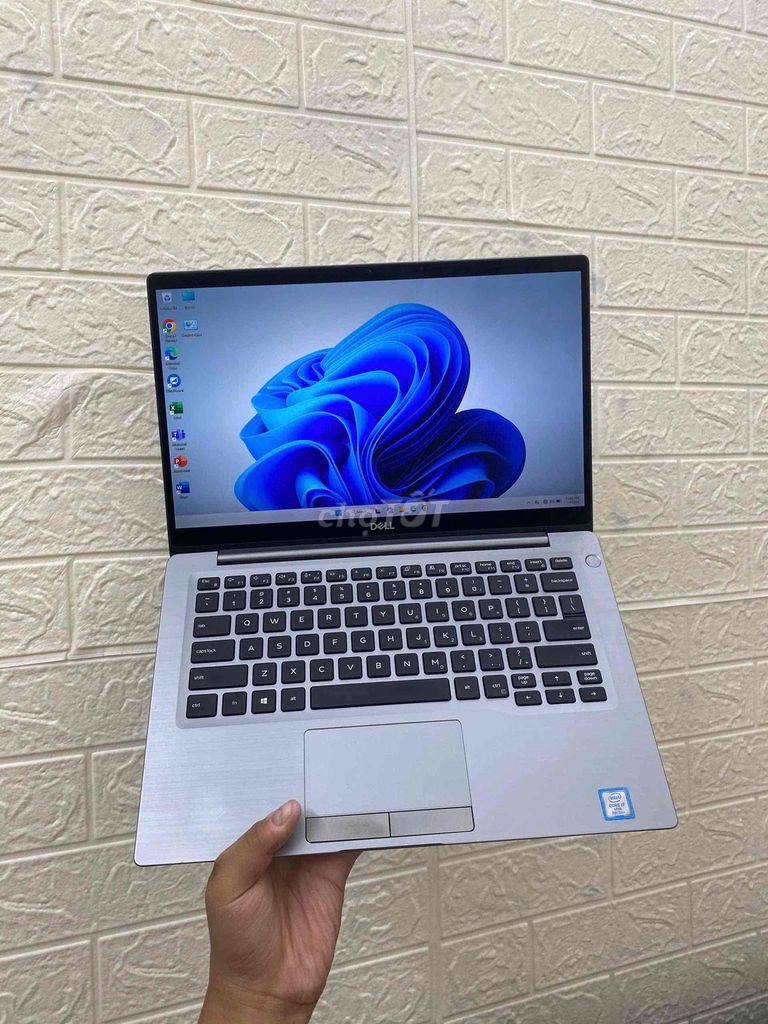 Dell Latitude 7400 i7-8665U 8GB/256GB FHD cảm ứng. Mua bán Laptop tại Quận Hoàng Mai Hà Nội được đăng bởi chu  hình 1