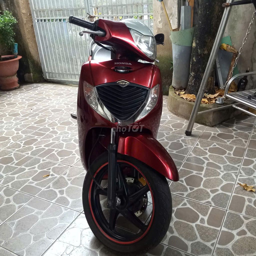 Xe sh 150 ý. Mua bán Xe máy tại Huyện Hóc Môn Tp Hồ Chí Minh được đăng bởi Nguyễn Minh Hoàng hình 3
