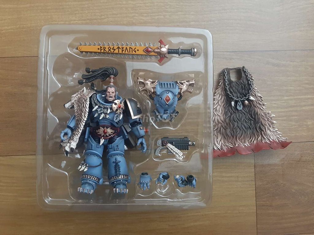 Mô hình Joytoy Space Wolves Ragnar Blackmane