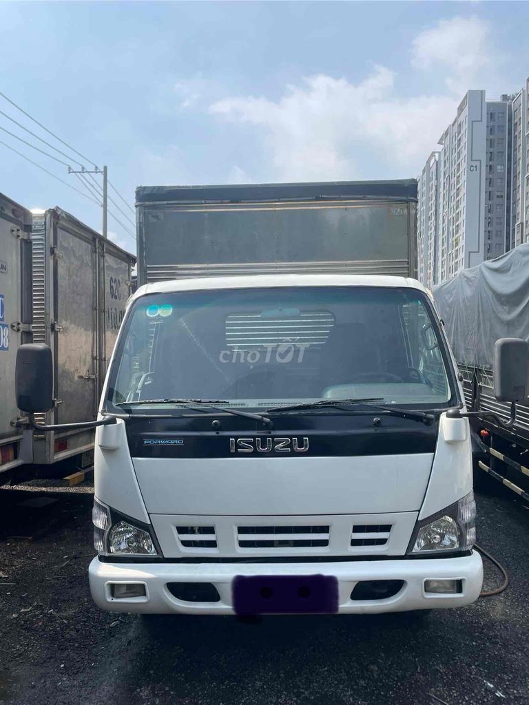 ISUZU 3.4 tấn đời 2008. thùng dài 5,2m