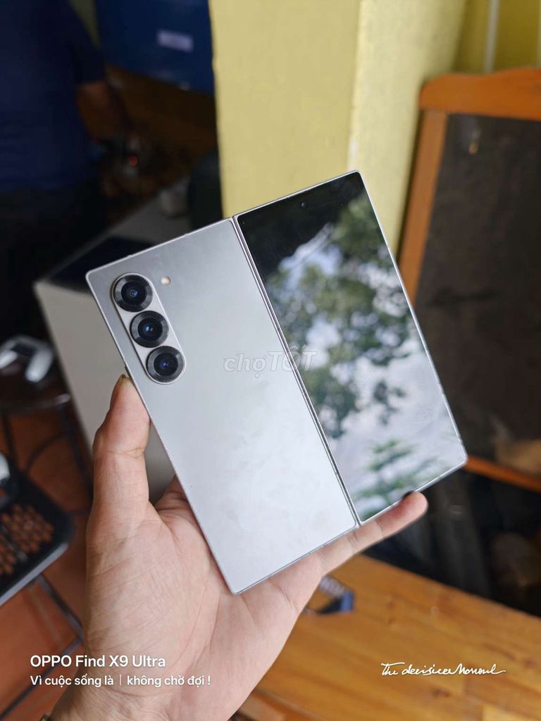Samsung Galaxy Z Fold 6 Titanium 256Gb Hàn Quốc. Mua bán Điện thoại tại Thành phố Thủ Dầu Một Bình Dương được đăng bởi Việt Phê hình 1