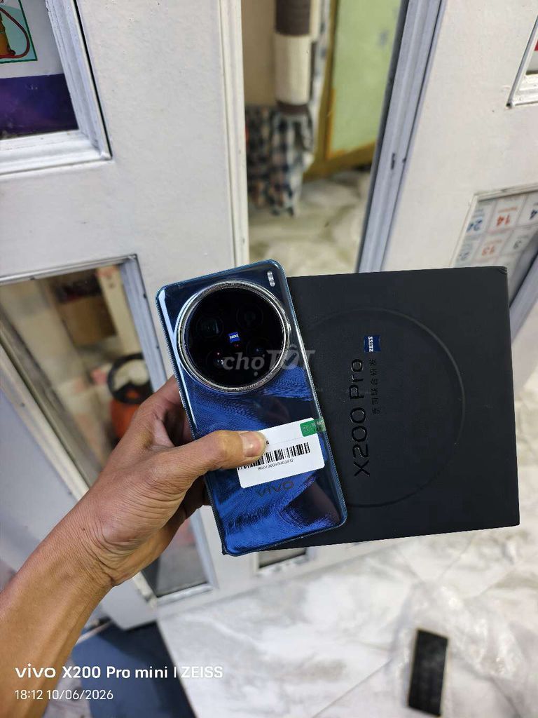 Vivo X200 Pro Xanh 12GB/256GB fullbox 98%. Mua bán Điện thoại tại Huyện Hóc Môn Tp Hồ Chí Minh được đăng bởi anh 5 hình 1
