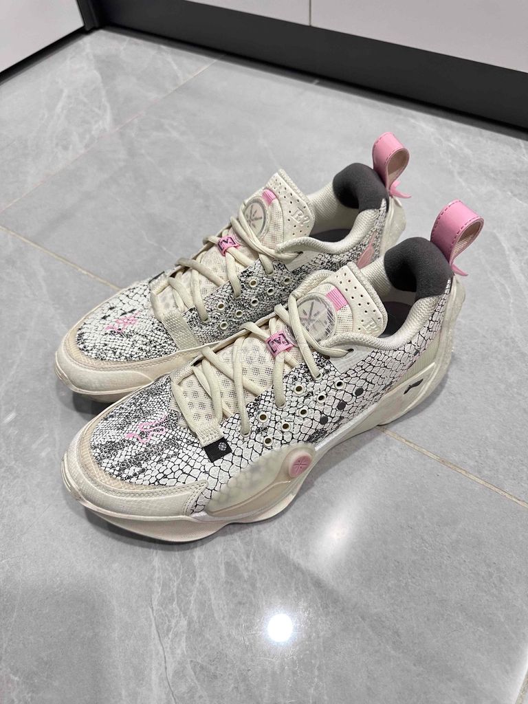 Giày bóng rổ Li-Ning Way of Wade All City 13.. Mua bán Giày dép tại Quận 5 Tp Hồ Chí Minh được đăng bởi phat dinh hình 1