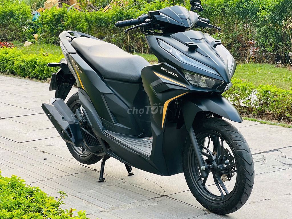 HONDA VARIO 125 ĐEN NHÁM XE NHẬP VỪA ĐĂNG KÍ