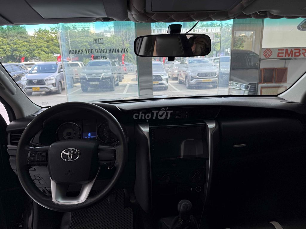 Toyota Fortuner 2017 2.4G - Dầu - Số Sàn -Tại Hãng. Mua bán Ô tô tại Quận Bình Thạnh Tp Hồ Chí Minh được đăng bởi Công Sang hình 10