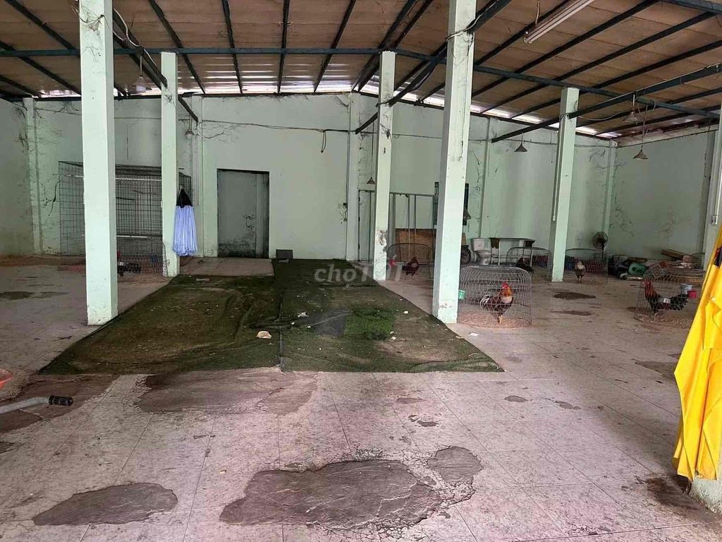 cho thuê xưởng rộng rãi gần khu công nghiệp điện 3 pha đường xe tải
