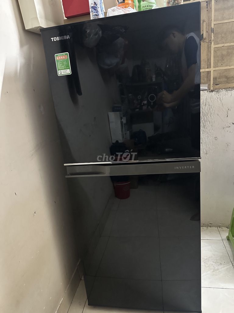 Tủ lạnh Toshiba GR-B22VU (UKG) – 180L - Đã qua SD. Mua bán Tủ lạnh tại Quận 12 Tp Hồ Chí Minh được đăng bởi Thông Nguyễn hình 1