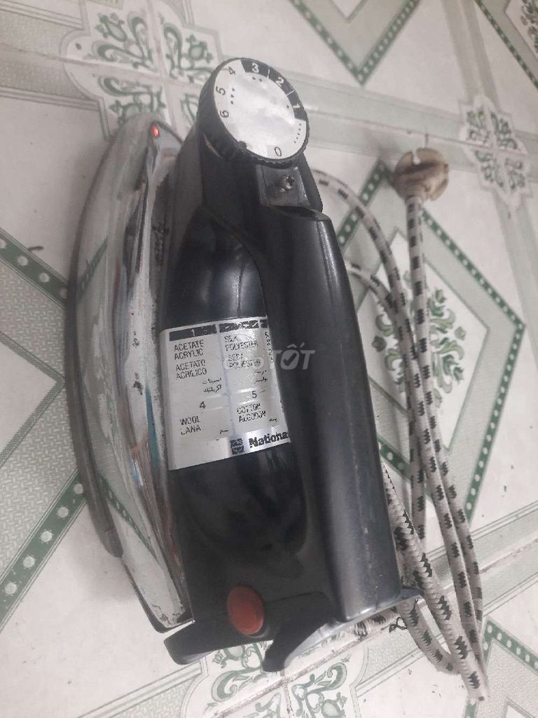 Bàn ủi National NI-410E Đen Bạc. Mua bán Nội thất, đồ gia dụng khác tại Quận Bình Tân Tp Hồ Chí Minh được đăng bởi Hạo nam hình 1