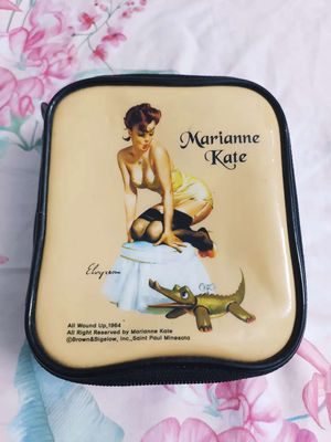 Túi đựng mỹ phẩm. Mua bán Túi xách tại Huyện Nhà Bè Tp Hồ Chí Minh được đăng bởi VINTAGE