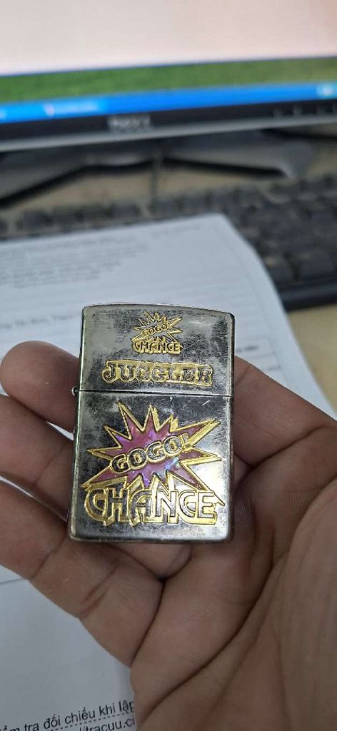 Bật lửa Zippo Mạ Saphire USA Khắc triện vàng. Mua bán Đồ sưu tầm, đồ cổ tại Huyện Hóc Môn Tp Hồ Chí Minh được đăng bởi Trần Thành hình 1