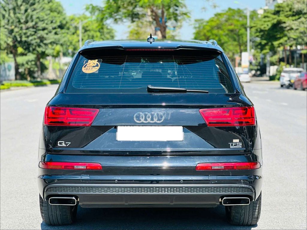 Audi Q7 2018 Sline Đen 5.2 v miles. Mua bán Ô tô tại Quận Bắc Từ Liêm Hà Nội được đăng bởi Phạm Bá Hướng hình 4
