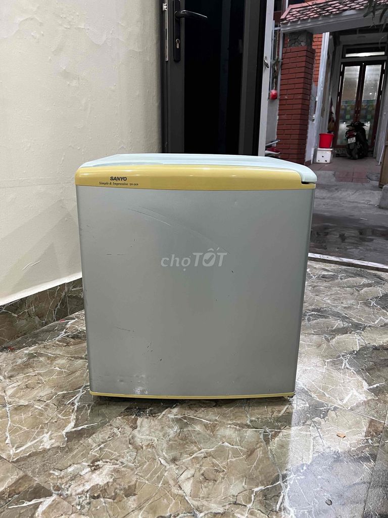 tủ sanyo mini 53 lít gas lốc zin bền lành giá rẻ